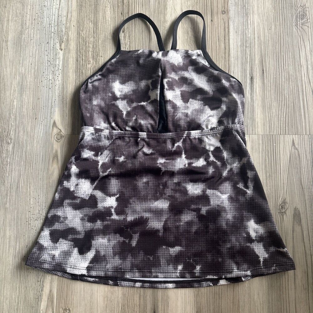Nike Sports Tankini Swim Top With Racer Back And Zipper Size XS